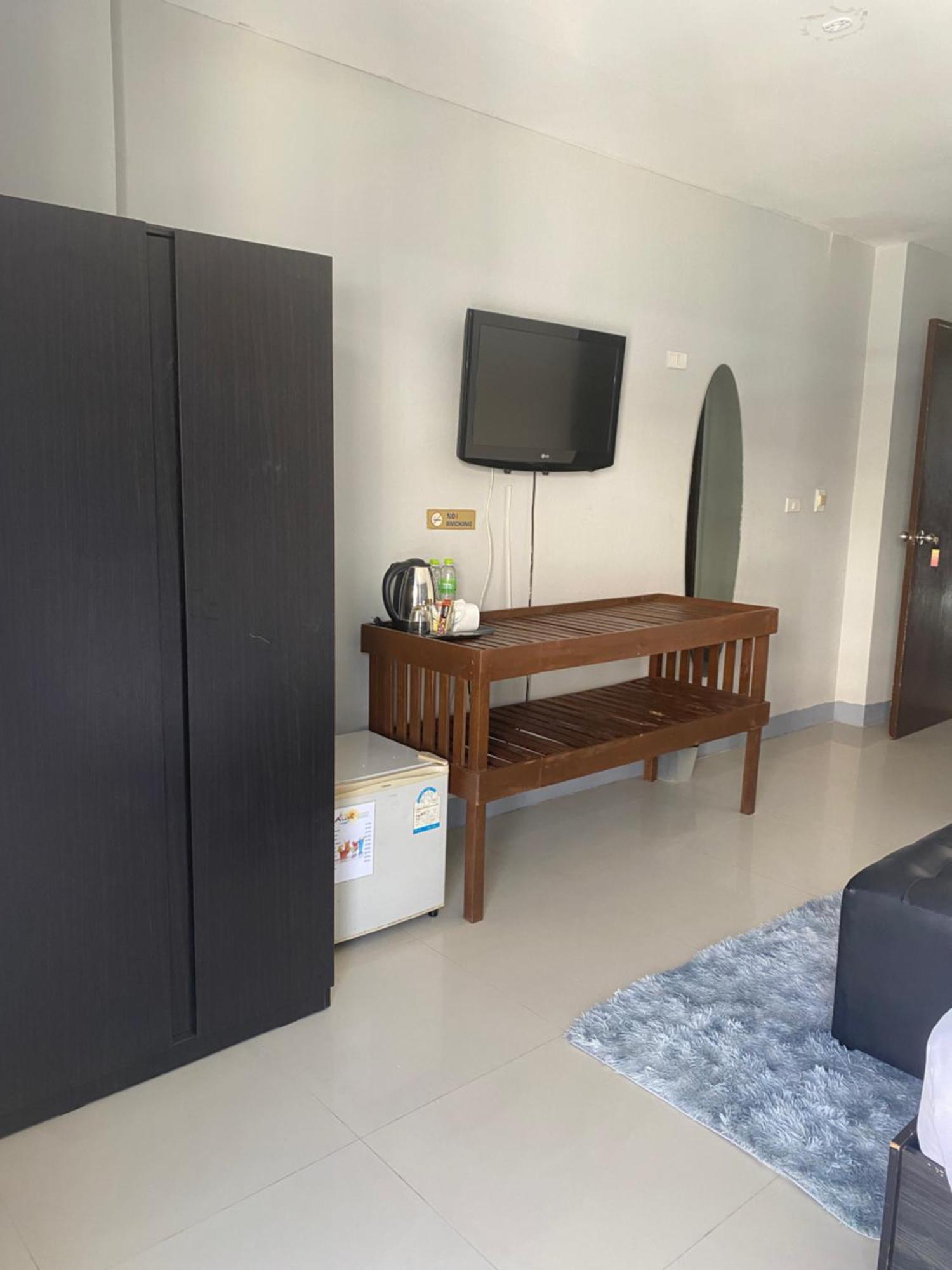 Holiday Home Patong Kültér fotó