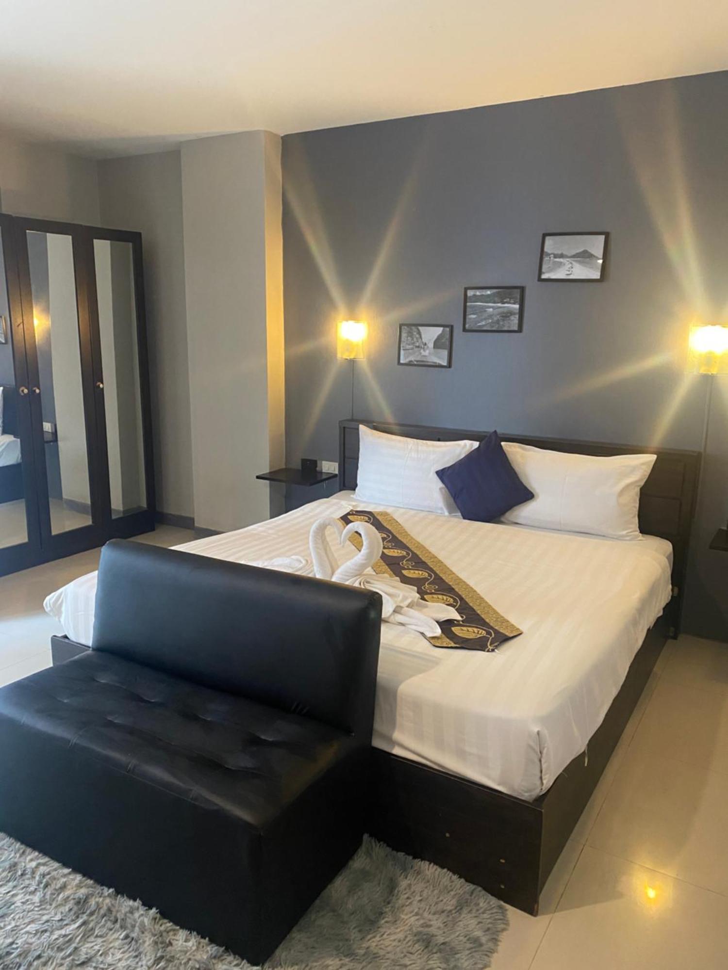 Holiday Home Patong Kültér fotó
